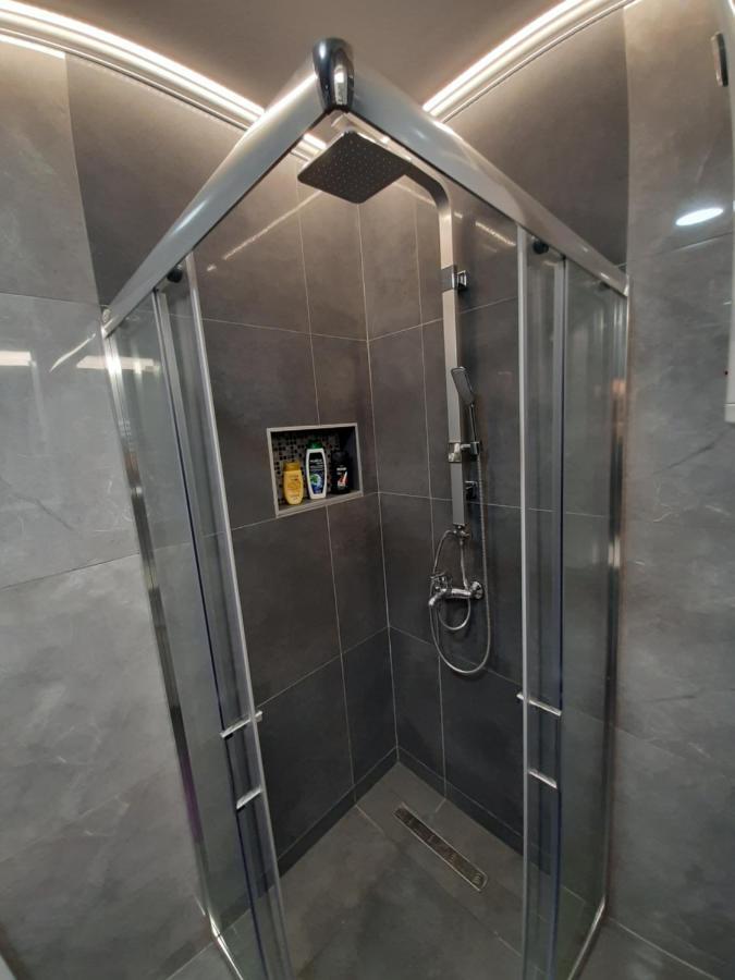 Great Apartment Adi 塞拉耶佛 外观 照片